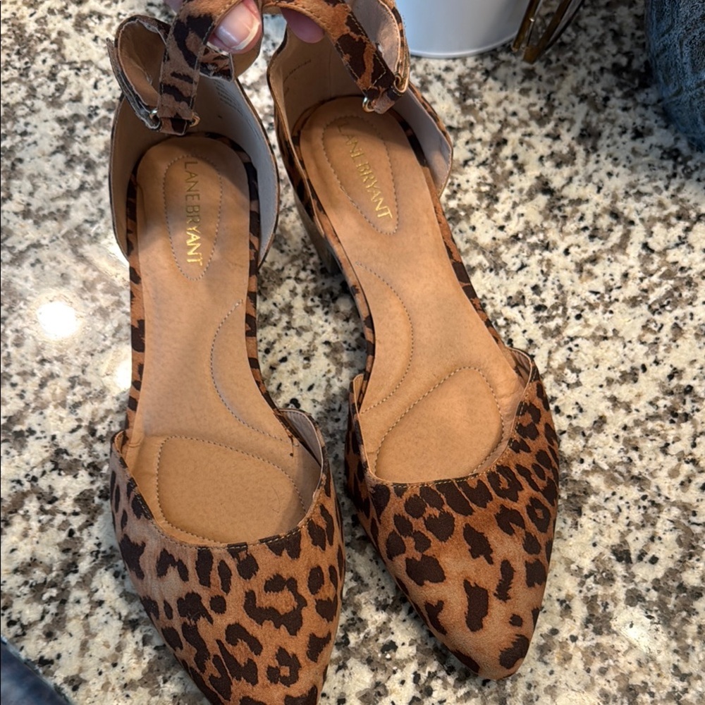 Lane Bryant Brown Leopard Flats with Ankle Strap size 10 wide EUC